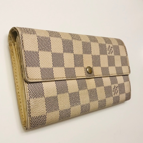 Louis Vuitton Handbags - LOUIS VUITTON Damier Azur Sarah Wallet